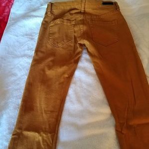 Color denim